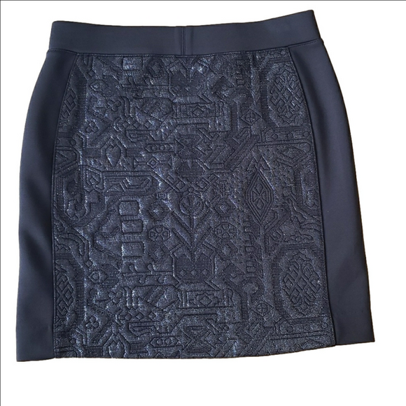 Black 3D Brocade Two Tone Sparkle stretchy slimming pattern skirt - Picture 2 of 8